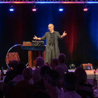 Die Magic Dinner Show im Restaurant erasmus in Karlsruhe - Ettlingen - Baden-Baden am 30.10.2024